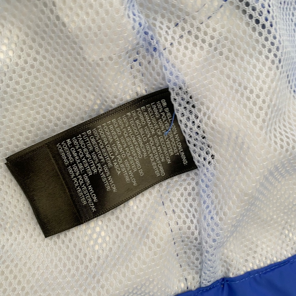 The North Face Girls Blue Hooded Rain Jacket - Picture 4 of 5